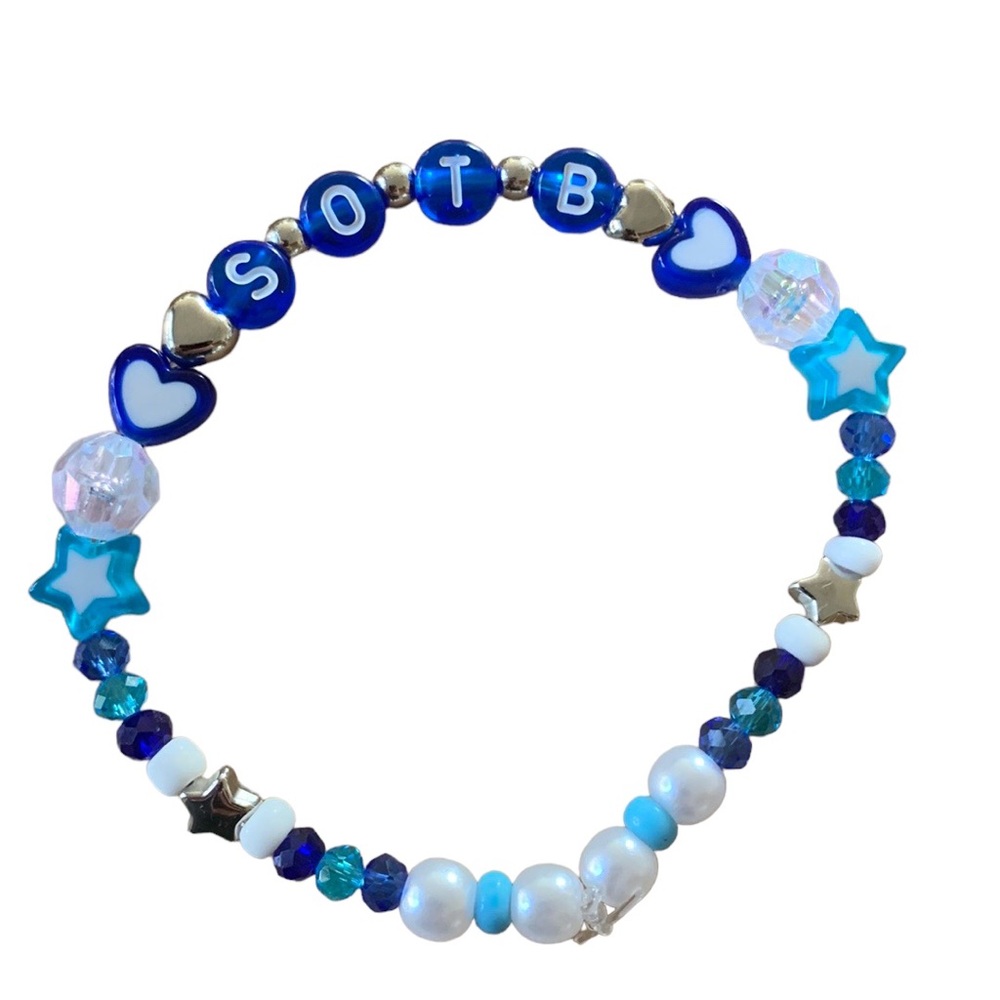 Taylor Swift Handmade Friendship Beaded Bracelet
“Snow On The Beach”